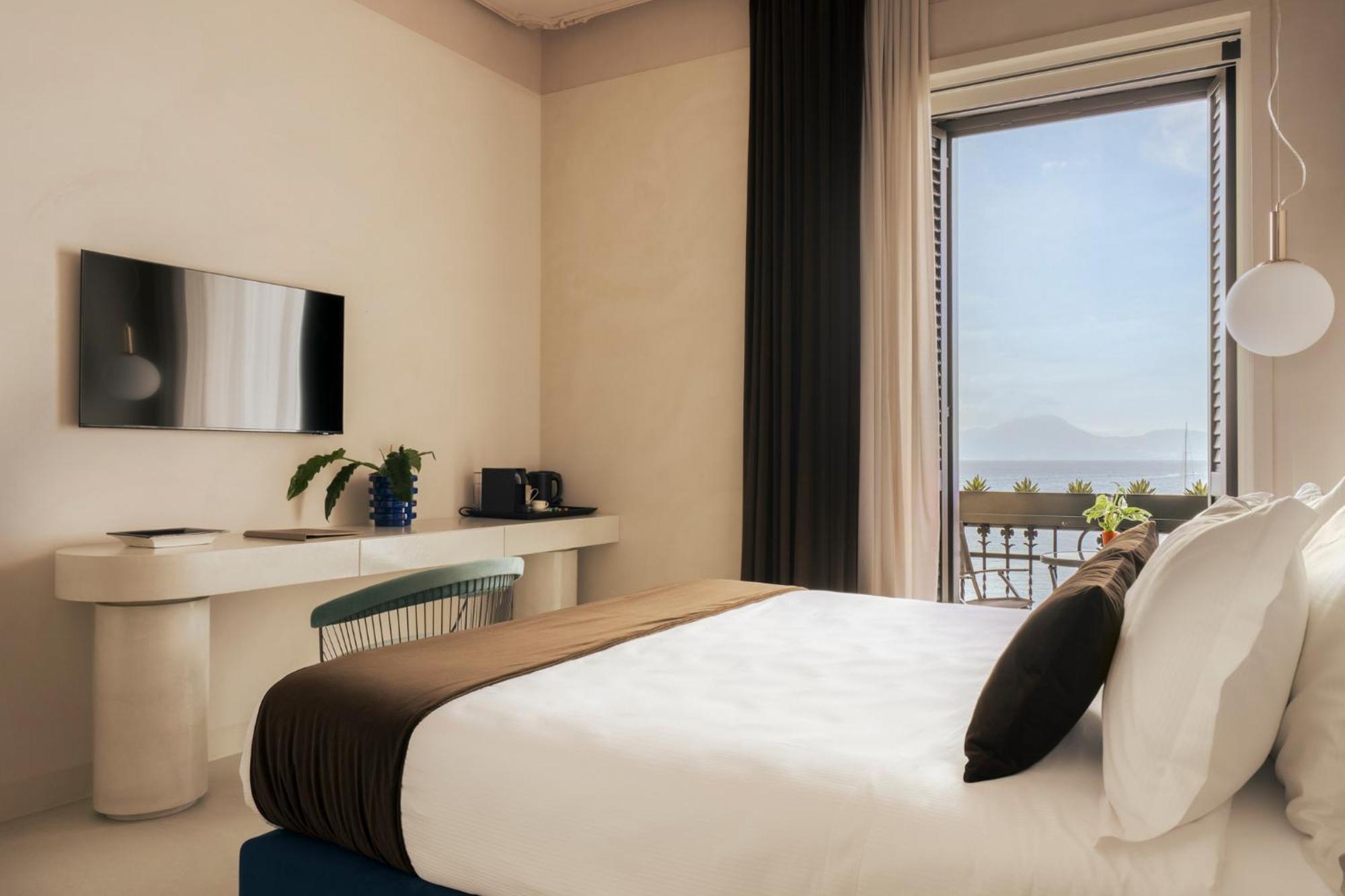 Demetra Luxury Suites Neapol Zewnętrze zdjęcie